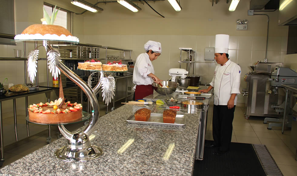 Panadería y pastelería | Instituto de Alta Cocina y Gastronomía – 2021